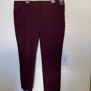 NY&Co size 18 ankle pant Maroon color